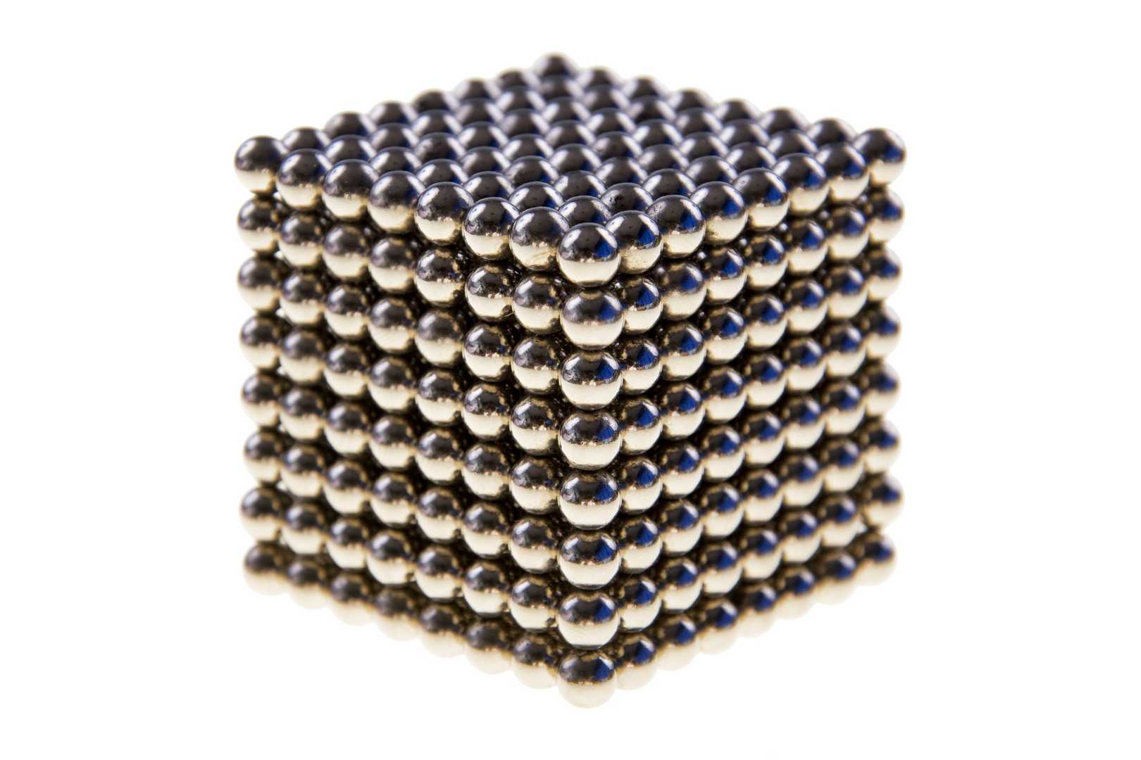 Figure 1. Magnetic Bead.